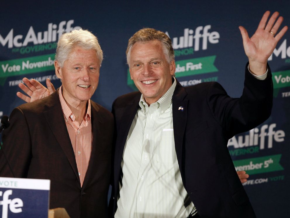 Terry McAuliffe Draws on Bill Clinton Magic as Lead Widens at End of Va.  Race - ABC News