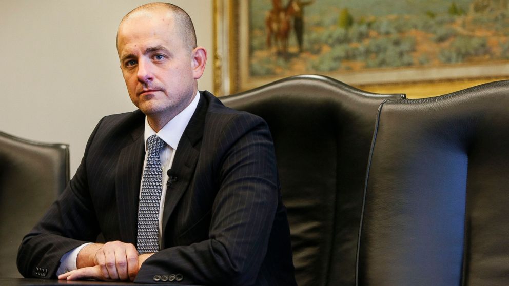 PHOTO: Evan McMullin, who's running for as an independent presidential bid, talks with the Deseret News and KSL editorial board in Salt Lake City, Utah, Aug. 10, 2016. 