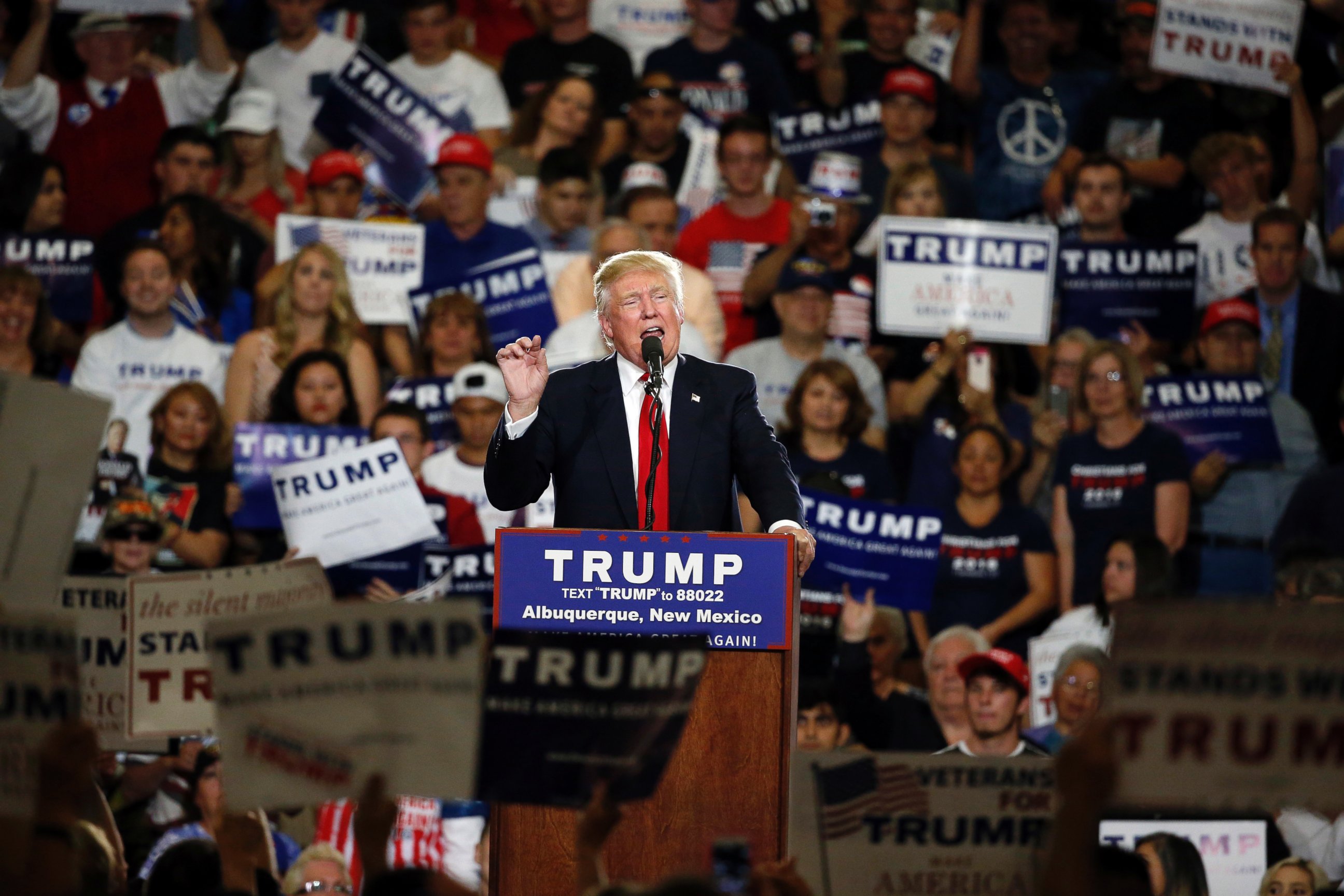 PHOTO: Republican presidential candidate Donald Trump speaks at a campaign event in Albuquerque, N.M., on May 24, 2016.