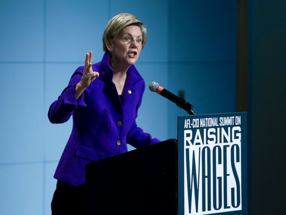 PHOTO: Sen. Elizabeth Warren, D-Mass. speaks about raising wages during the forum AFL-CIO National Summit, Wednesday, Jan. 7, 2015, at Gallaudet University in Washington.