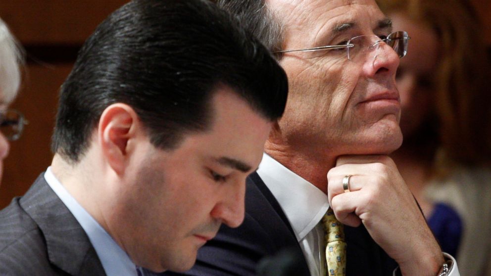 In this June 11, 2009 file photo, Dr. Scott Gottlieb, left, is seen on Capitol Hill in Washington. A White House official says President Donald Trump is choosing Gottlieb, a conservative doctor-turned-pundit with deep ties to Wall Street and the pharmaceutical industry to lead the powerful Food and Drug Administration.