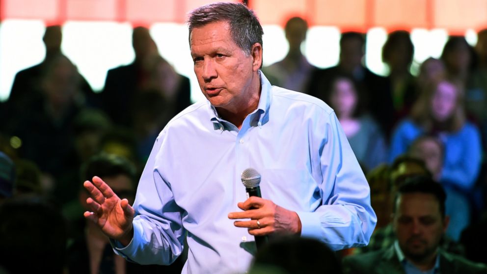Republican presidential candidate Ohio Gov. John Kasich speaks at a town hall meeting in Portland, Ore., Thursday, April 28 , 2016