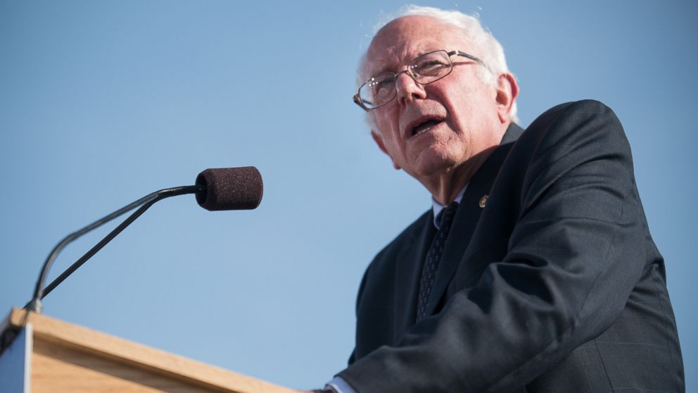 PHOTO: Sen. Bernie Sanders speaks, May 26, 2015 in Burlington, Vt., where he formally announced he will seek the Democratic nomination for president. 