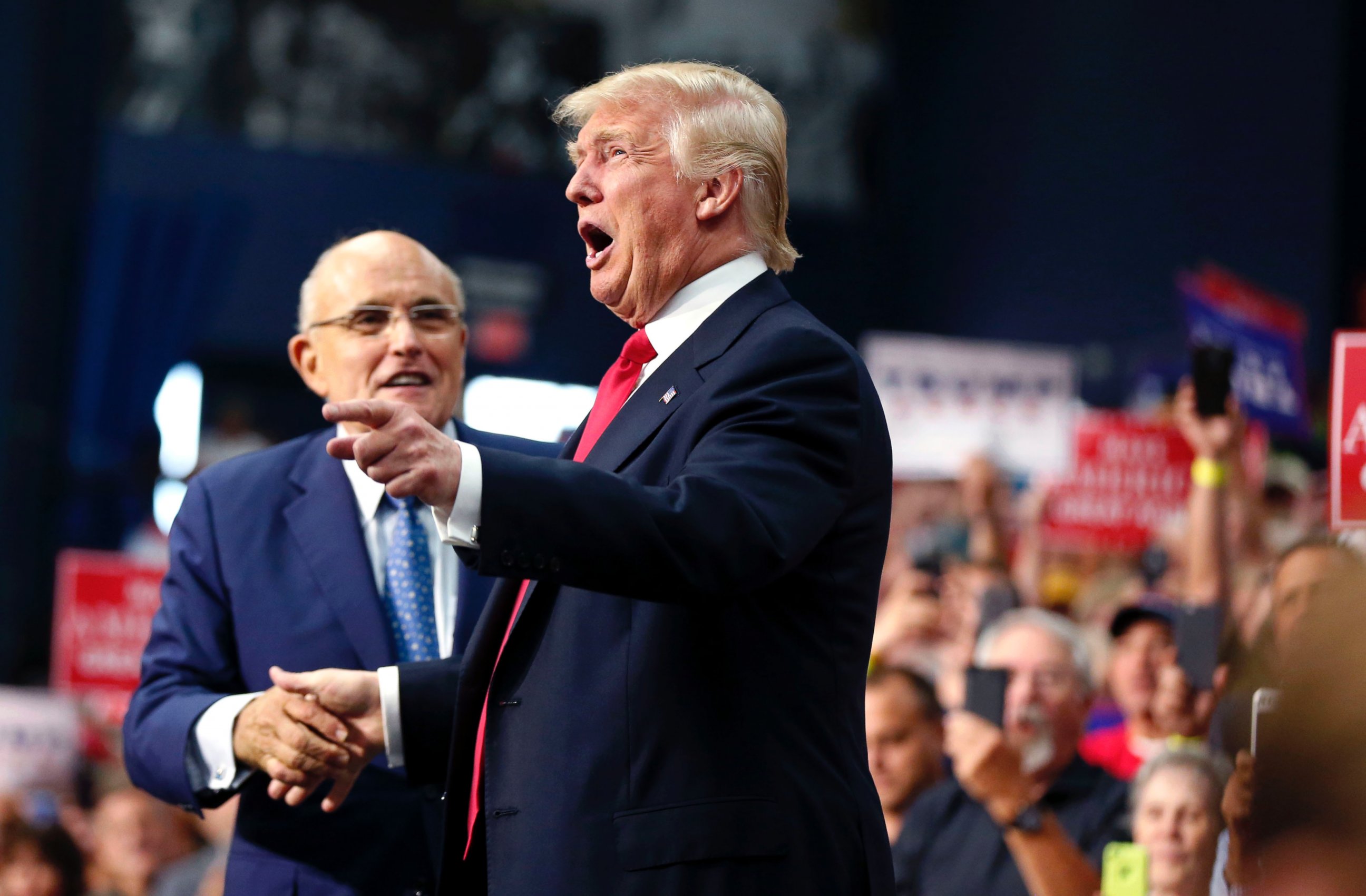 PHOTO: Republican presidential candidate Donald Trump arrives to speak at a campaign rally in Akron, Ohio, Aug. 22, 2016.