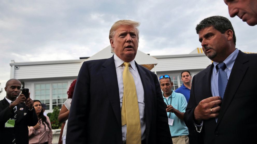 Republican presidential candidate Donald Trump arrives at a fundraising event at a golf course New York, July 6, 2015. 
