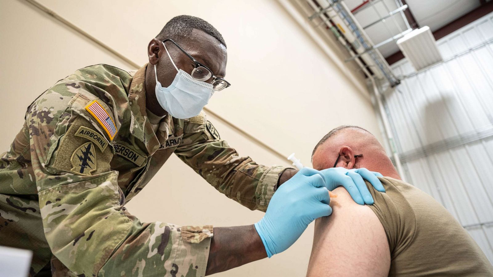 103 Marines booted for refusing COVID vaccine as services begin discharges  - ABC News