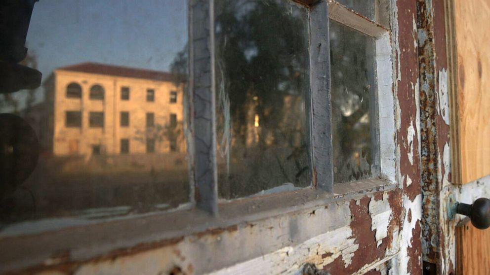 PHOTO: Historic buildings on the West Los Angeles Veterans Affairs campus, most over 80 years old and currently in disrepair, are slated for renovation into a residential community for veterans.