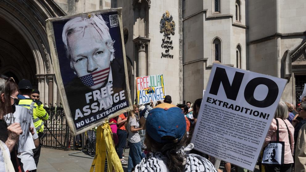 Espera-se que o fundador do WikiLeaks, Julian Assange, se declare culpado e evite mais penas de prisão como parte do acordo com os EUA