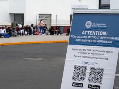 Supreme Court lets Trump turn away asylum seekers at the border