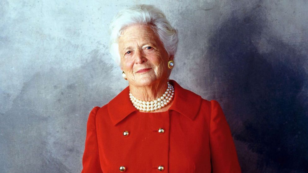 PHOTO: Former First Lady Barbara Bush poses for a portrait on Aug. 23,  2001 in Houston.
