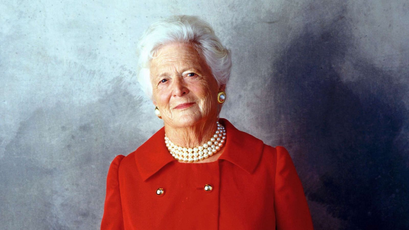 PHOTO: Former First Lady Barbara Bush poses for a portrait on Aug. 23, 2001 in Houston.