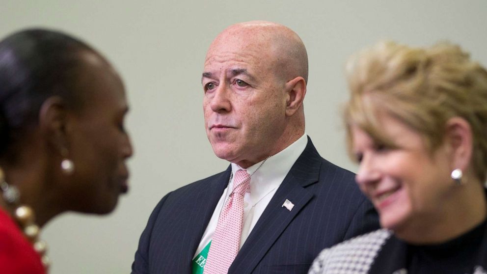 PHOTO: Former New York Police Commissioner Bernie Kerik attends a forum on criminal justice reform on the White House complex in Washington, Oct. 22, 2015.