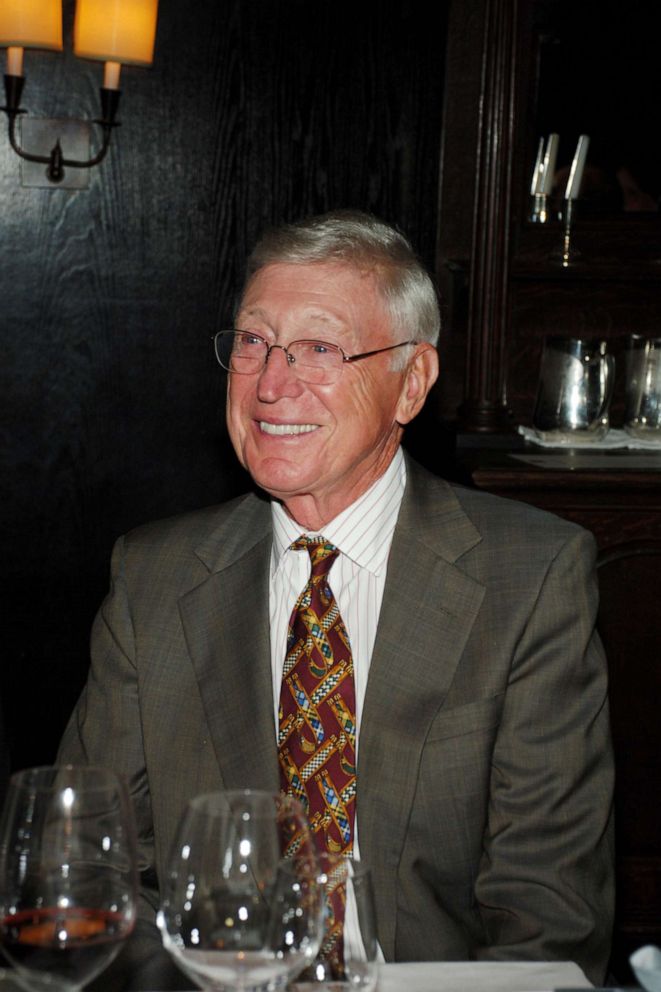 PHOTO: Bernie Marcus attends Lord & Taylor toasts Georgia Aquarium founder Bernie Marcus at Del Posto, April 18, 2007, in New York City.