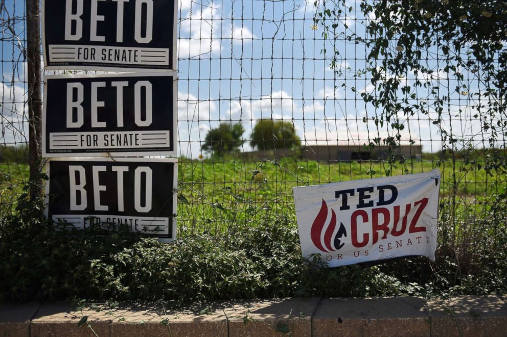 PHOTO: Ted Cruz and Beto O'Rourke election signs are seen near downtown Carizzo Springs, Texas, Sept. 5, 2018.