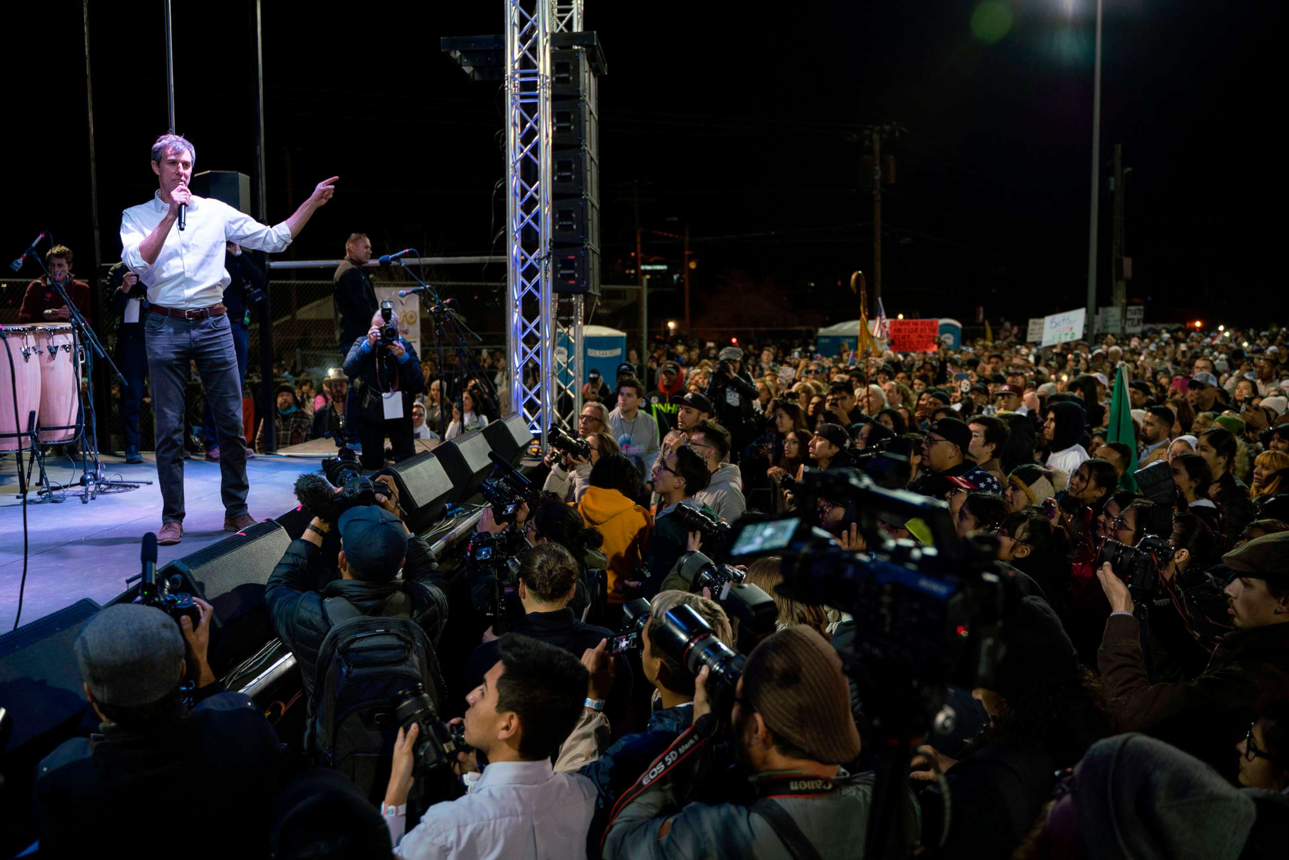 PHOTO: Former Texas Congressman Beto O'Rourke speaks to a crowd of supporters at Chalio Acosta Sports Center at the end of the anti-Trump "March for Truth" in El Paso, Texas, Feb. 11, 2019.
