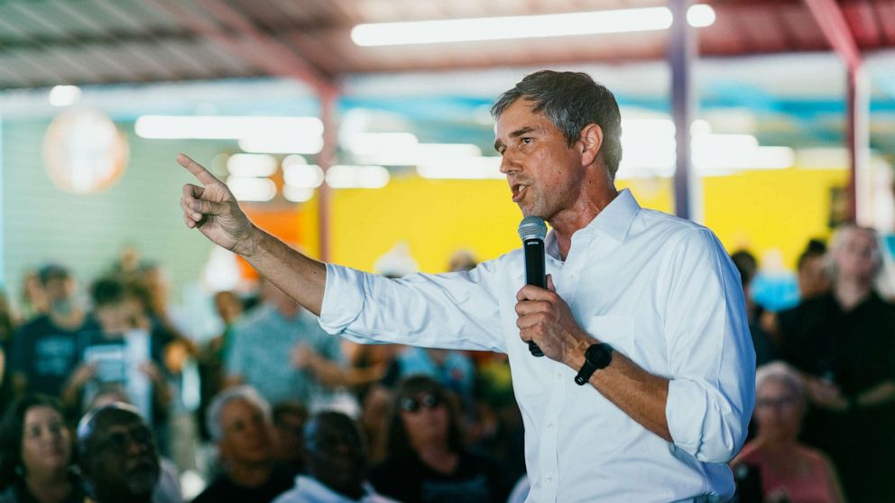 PHOTO: Beto O'Rourke, Democratic gubernatorial candidate for Texas, speaks during a campaign event in Bastrop, Texas, Aug. 5, 2022. 