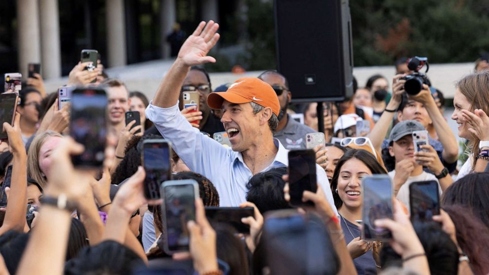 PHOTO: Candidate for Texas Governor, Beto O'Rourke, attends a rally at the LBJ Library at the University of Texas as he kicks off a 15-college visit ahead of the midterm elections in Austin, Texas, Sept. 26, 2022. 