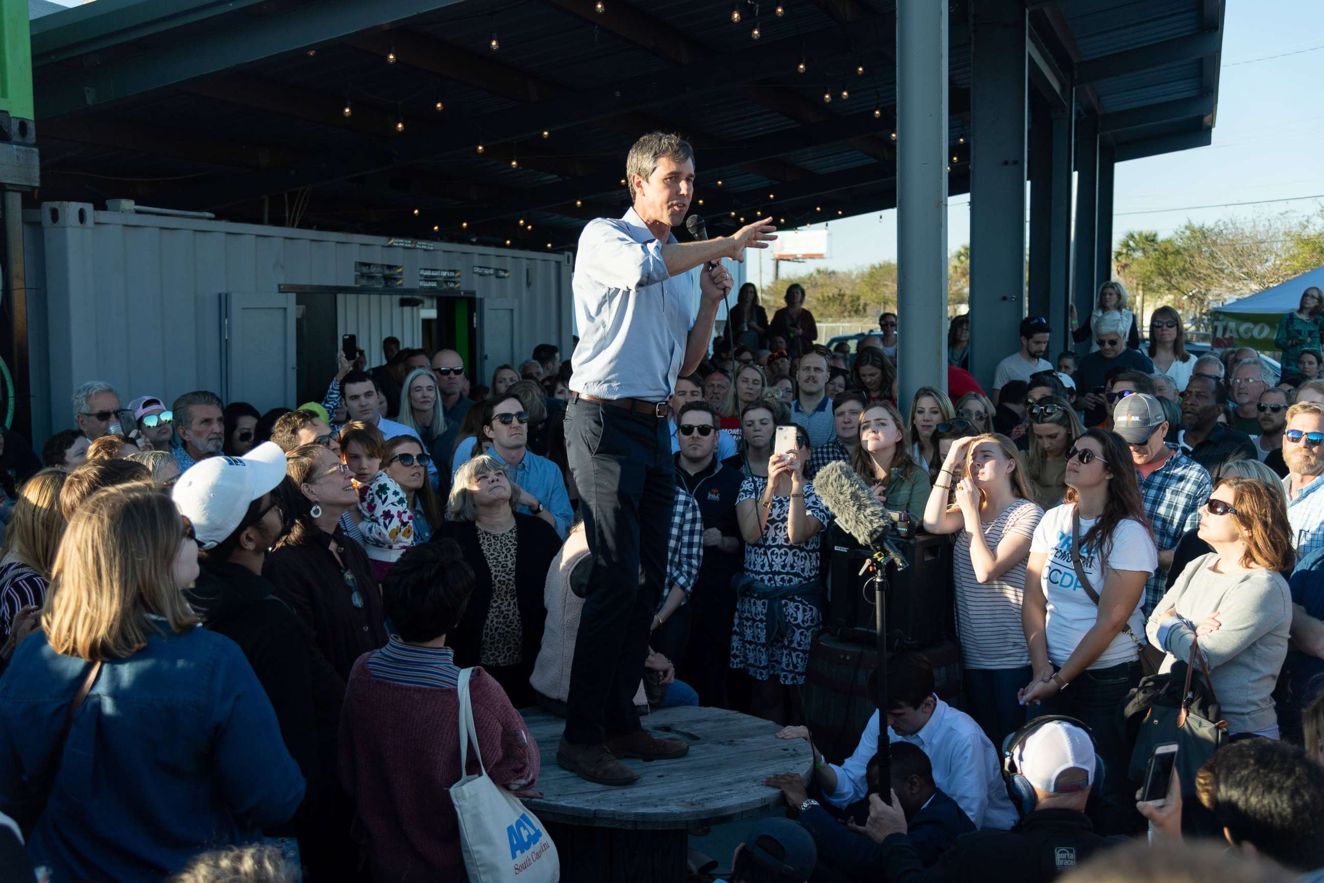 PHOTO: Beto O'Rourke addresses supporters during a campaign stop at Tradesman Brewing Company, March 22, 2019, in Charleston, S.C. 