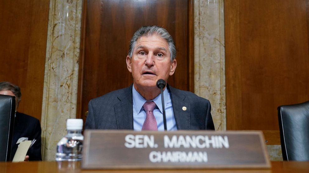 PHOTO: Sen. Joe Manchin arrives to chair the Senate Energy and Natural Resources Committee at the Capitol, Sept. 21, 2021.