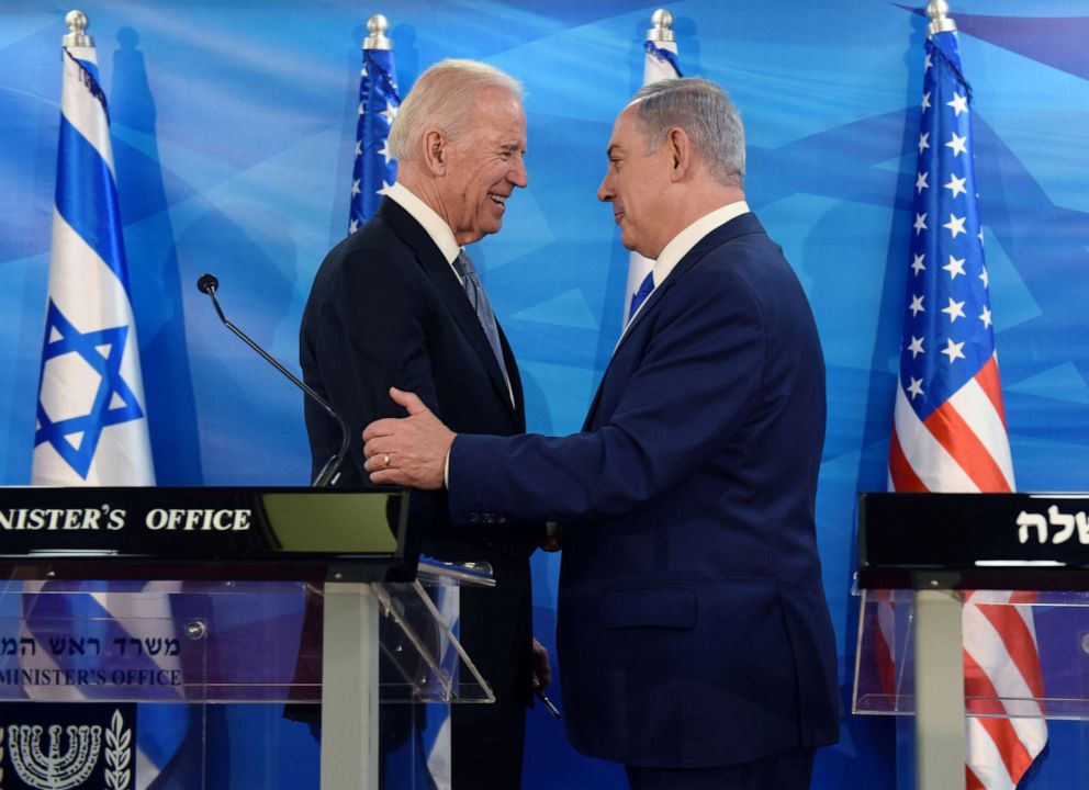 PHOTO: Vice President Joe Biden and Israeli Prime Minister Benjamin Netanyahu shake hands while giving joint statements at the prime minister's office in Jerusalem on March 9, 2016.  