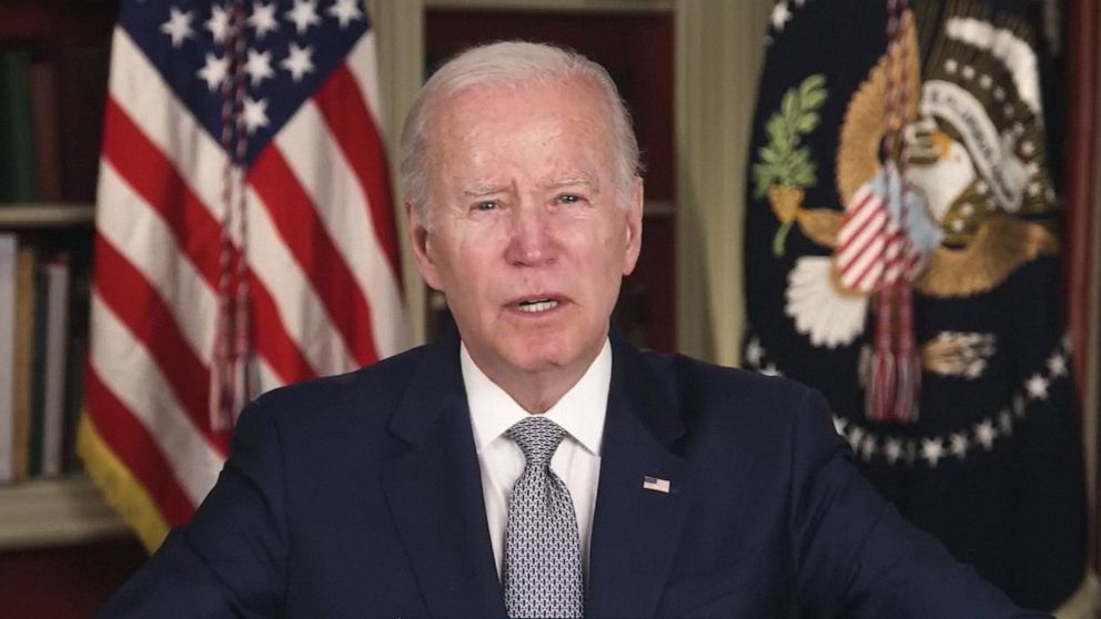 PHOTO: President Joe Biden makes a statement regarding the 1 million COVID-19 related deaths that have occurred in the United States, on May 12, 2022 in Washington, D.C.