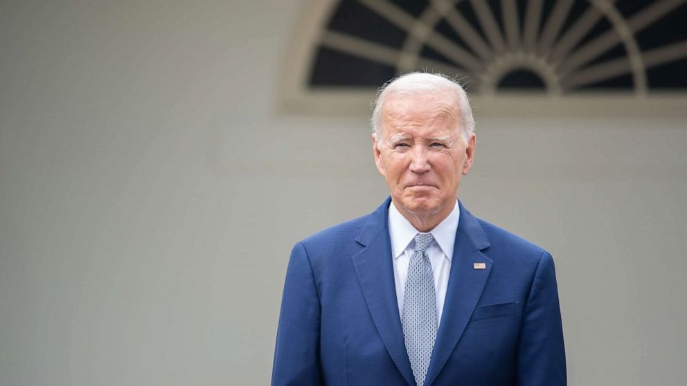 A idade de Biden não é o único problema na campanha à reeleição: POLL