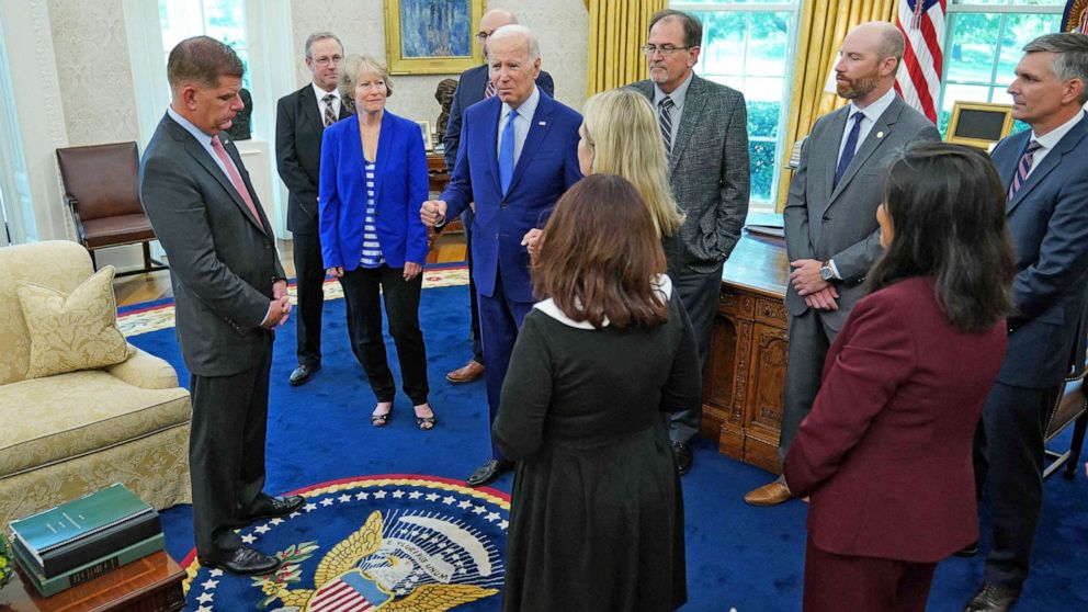 PHOTO: President Joe Biden meets with the negotiators of the railway labor agreement in the Oval Office of the White House in Washington, D.C., Sept. 15, 2022. 