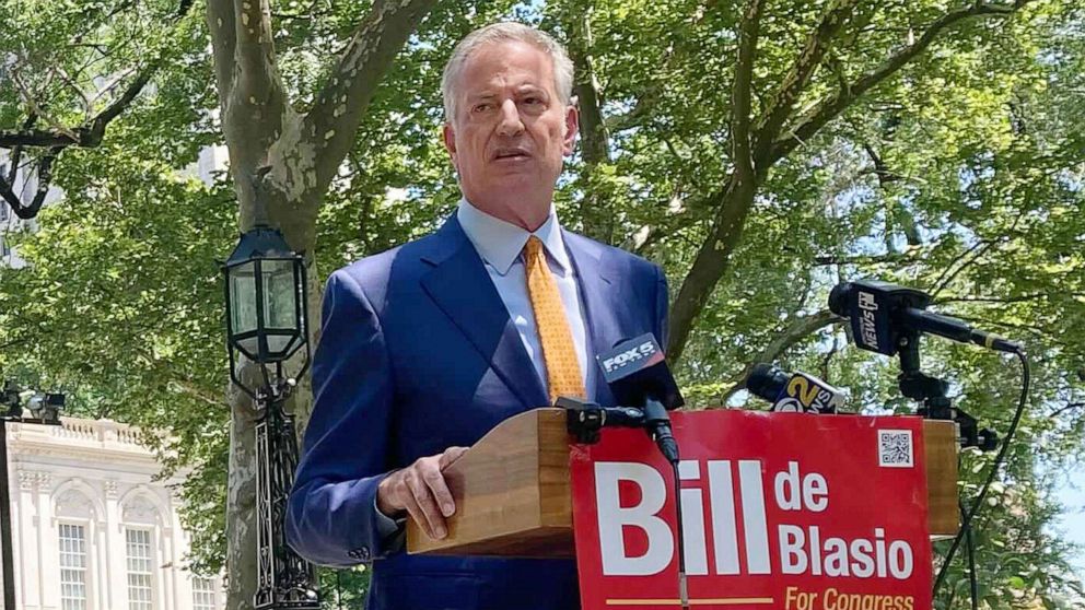 PHOTO: Former New York City mayor Bill de Blasio in City Hall Park in New York, July 11, 2022. 