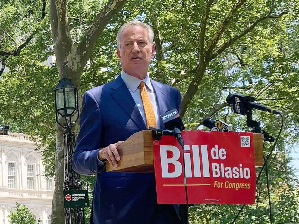 PHOTO: Former New York City mayor Bill de Blasio in City Hall Park in New York, July 11, 2022. 