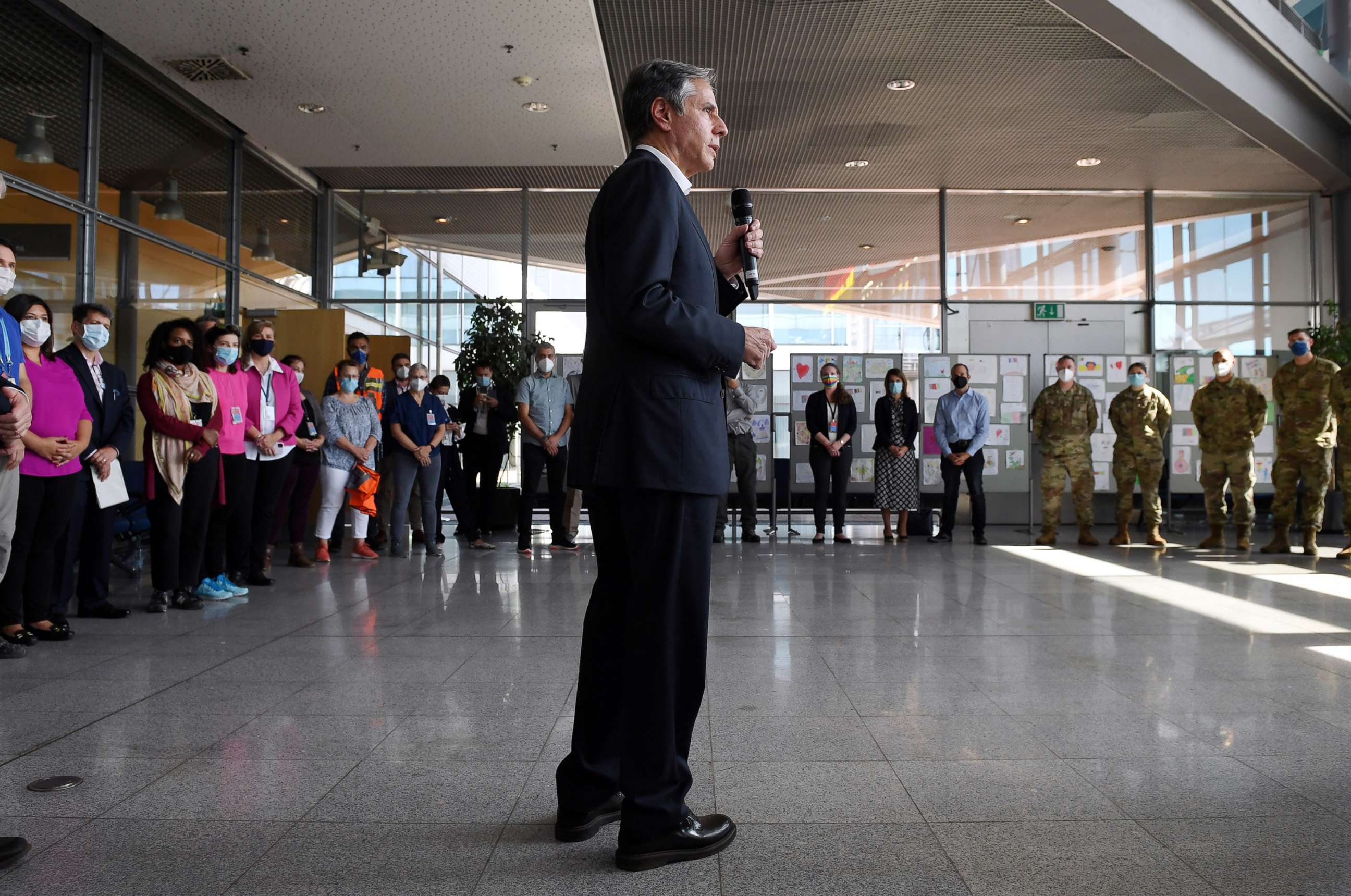 PHOTO: Secretary of State Antony Blinken speaks during a meeting with the Evacuation Operations staff at Ramstein Air Base in Germany, Sept. 8, 2021.
