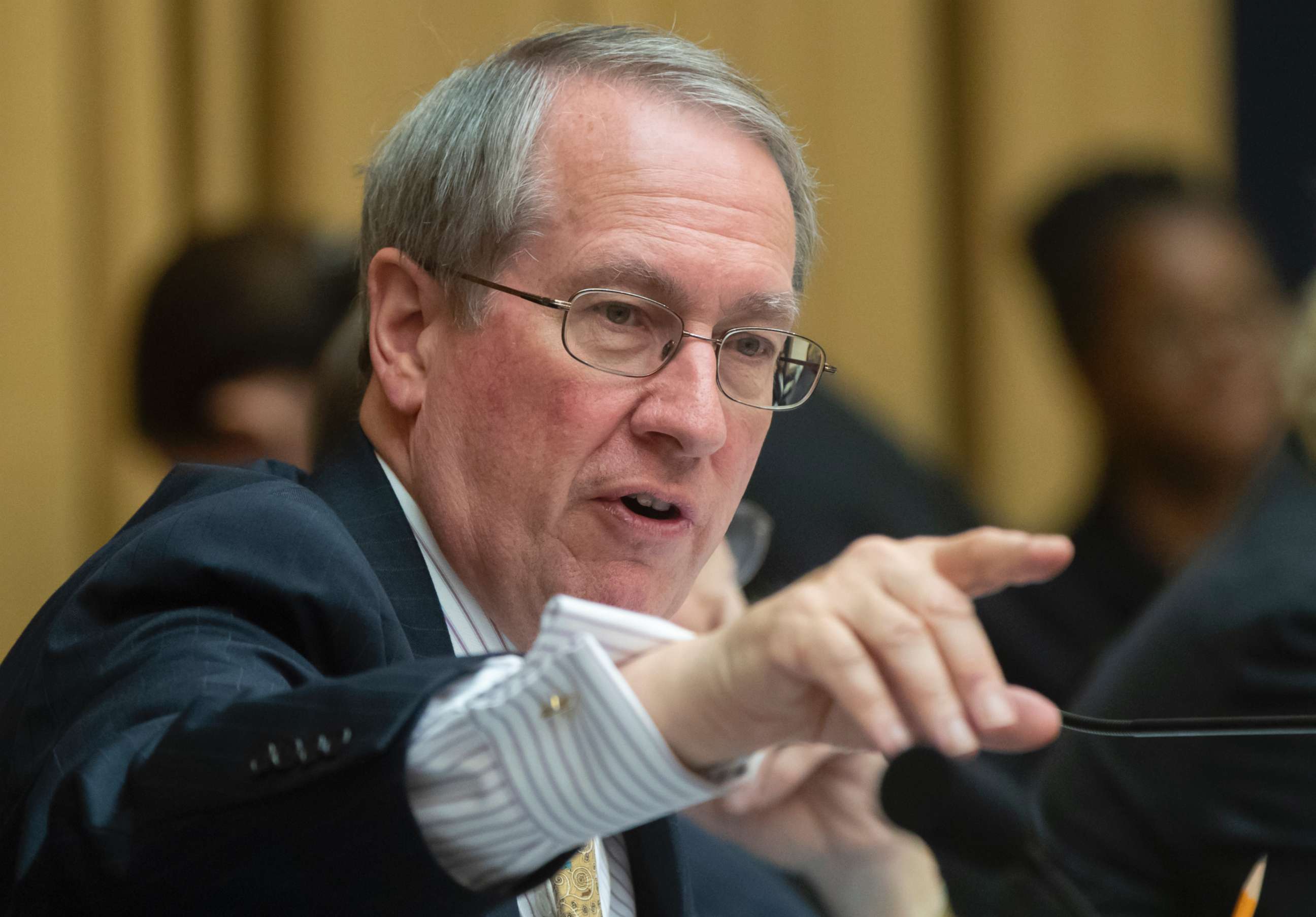 PHOTO: House Judiciary Committee Chairman Bob Goodlatte recognizes a member during a meeting on Capitol Hill in Washington, June 26, 2018.