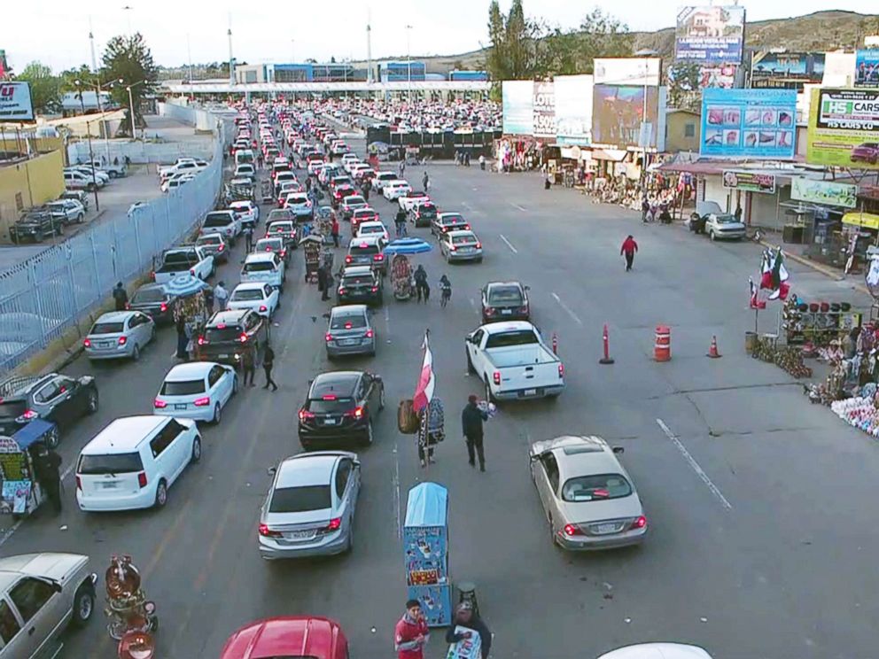 PHOTO: Cars in Tijuana, Mexico, wait in line at a port of entry into San Diego.