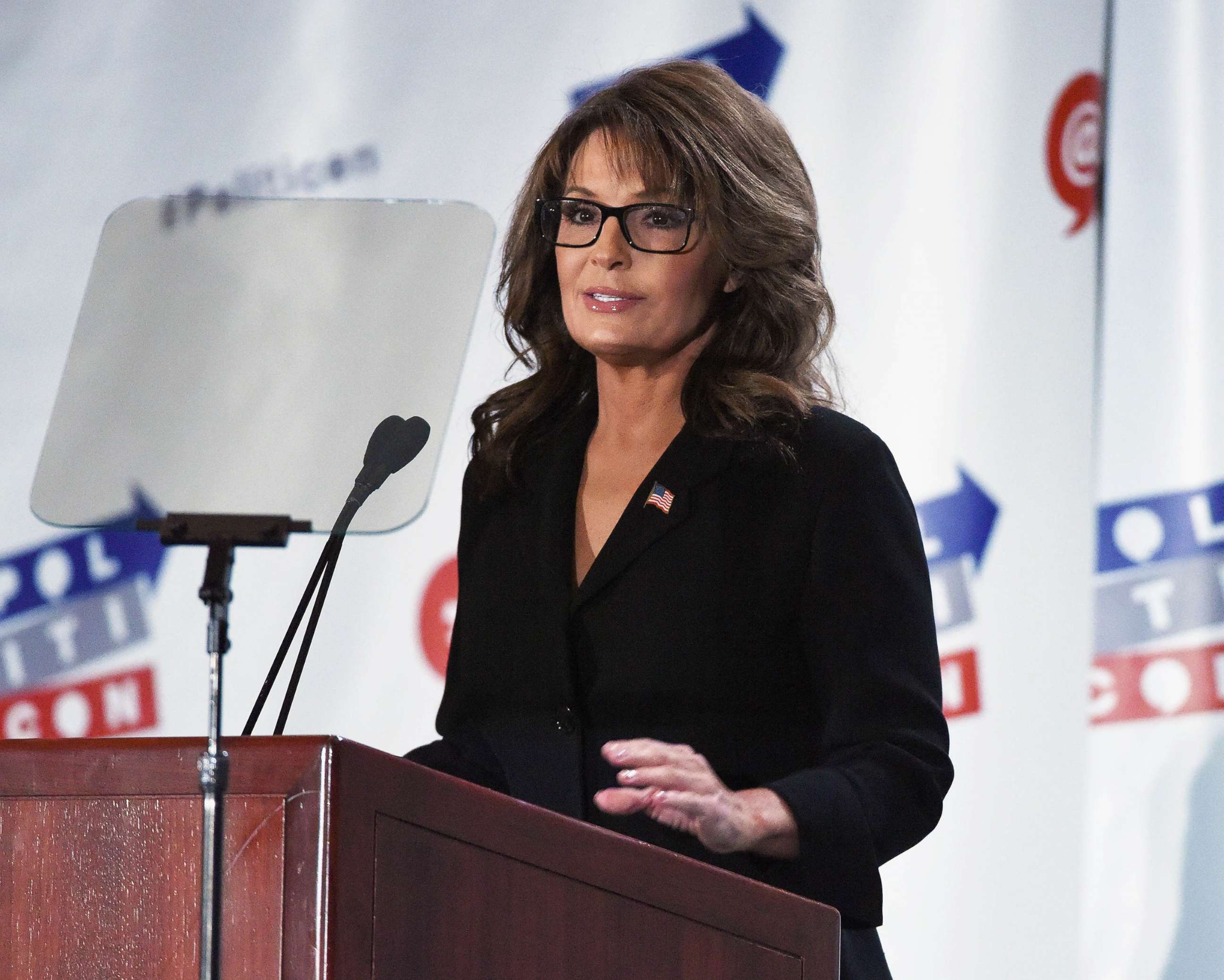 PHOTO: Sarah Palin speaks during her appearance in Pasadena, Calif., June 26, 2016.