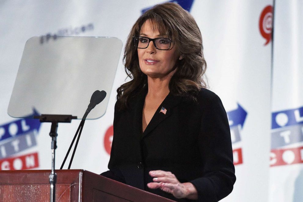 PHOTO: Sarah Palin speaks during her appearance in Pasadena, Calif., June 26, 2016.