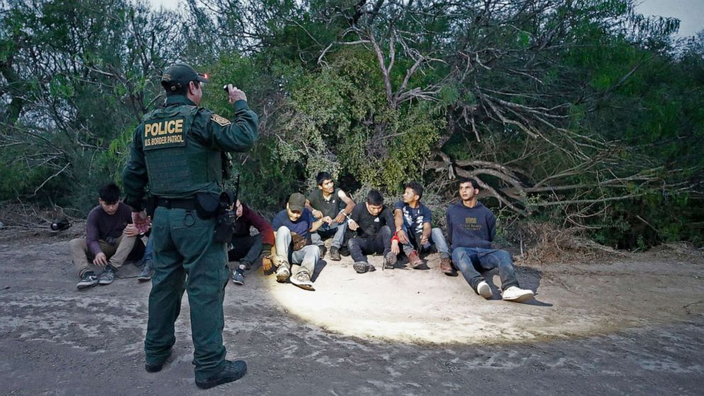 Border Arrests Increase Slightly Over Previous Month Ending Downward Trend Cbp Abc News
