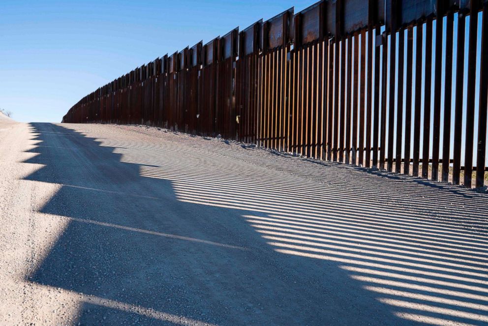 PHOTO: The U.S.-Mexico border fence near New Mexico's Highway 9, near Santa Teresa, Dec. 23, 2018.