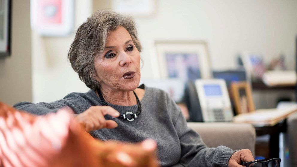 Former Sen. Barbara Boxer assaulted and robbed