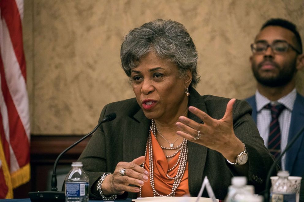 PHOTO: Rep. Brenda Lawrence speaks at a forum to examine evidence-based violence prevention and school safety measures, March 20, 2018.