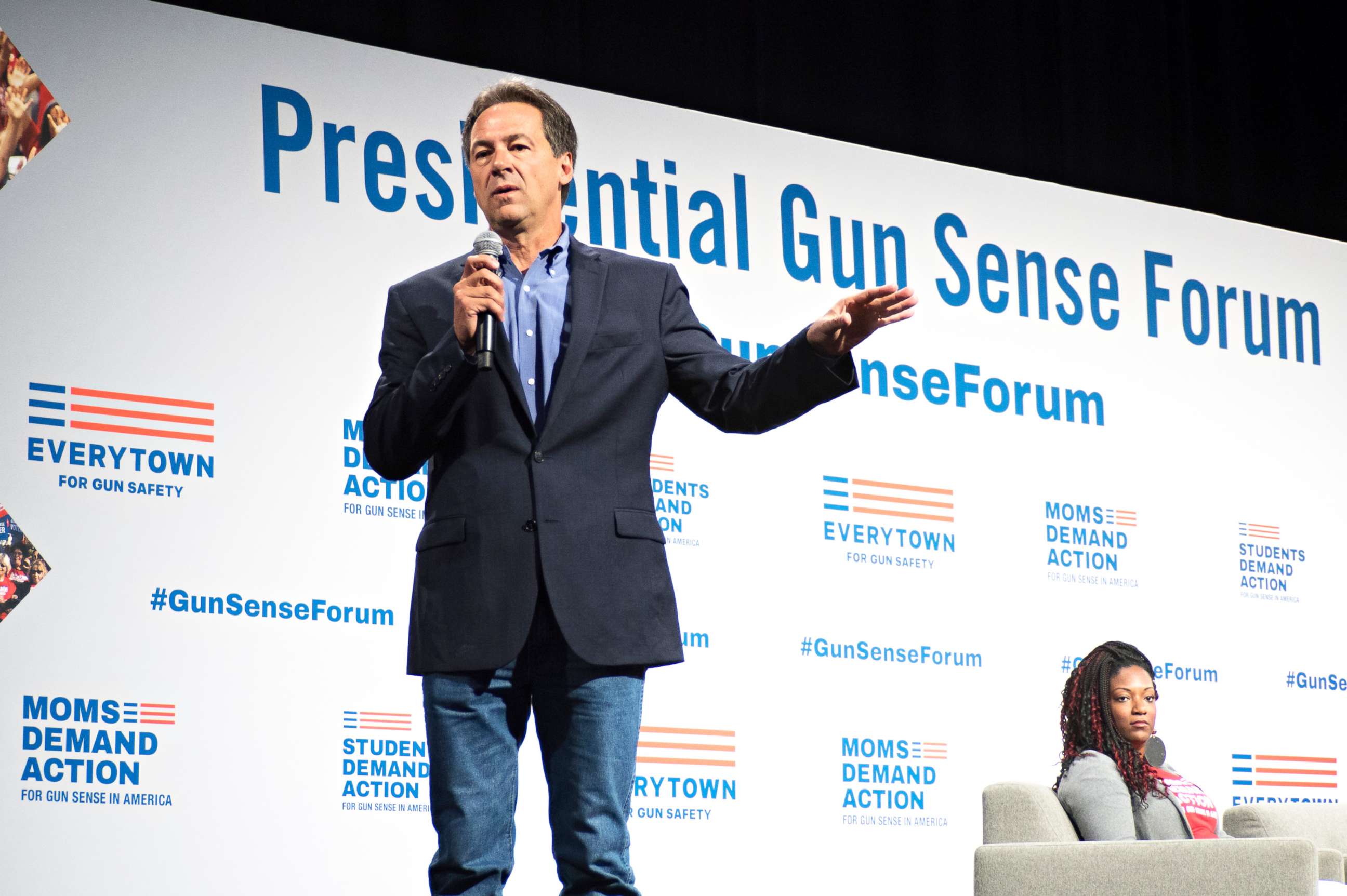 PHOTO: Montana governor Steve Bullock speaks at the Presidential Gun Sense Forum in the Iowa Events Center in Des Moines.