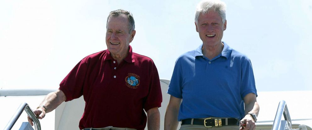 PHOTO: Former presidents George H.W. Bush and Bill Clinton arrive in Phuket, south Thailand, Feb. 18, 2005.