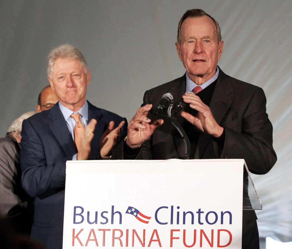 PHOTO: Former Presidents Bill Clinton and George H.W. Bush, right, hold a news conference at the University of New Orleans, Dec. 7, 2005 in New Orleans.