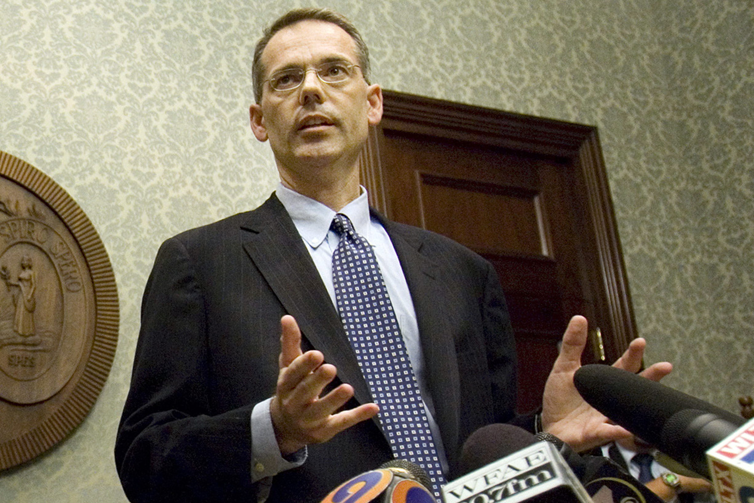 PHOTO: In this Sept. 10, 2009, file photo, attorney Butch Bowers speaks during a news conference at the Statehouse in Columbia, S.C. Bowers is used to defending public officials in ethics cases.