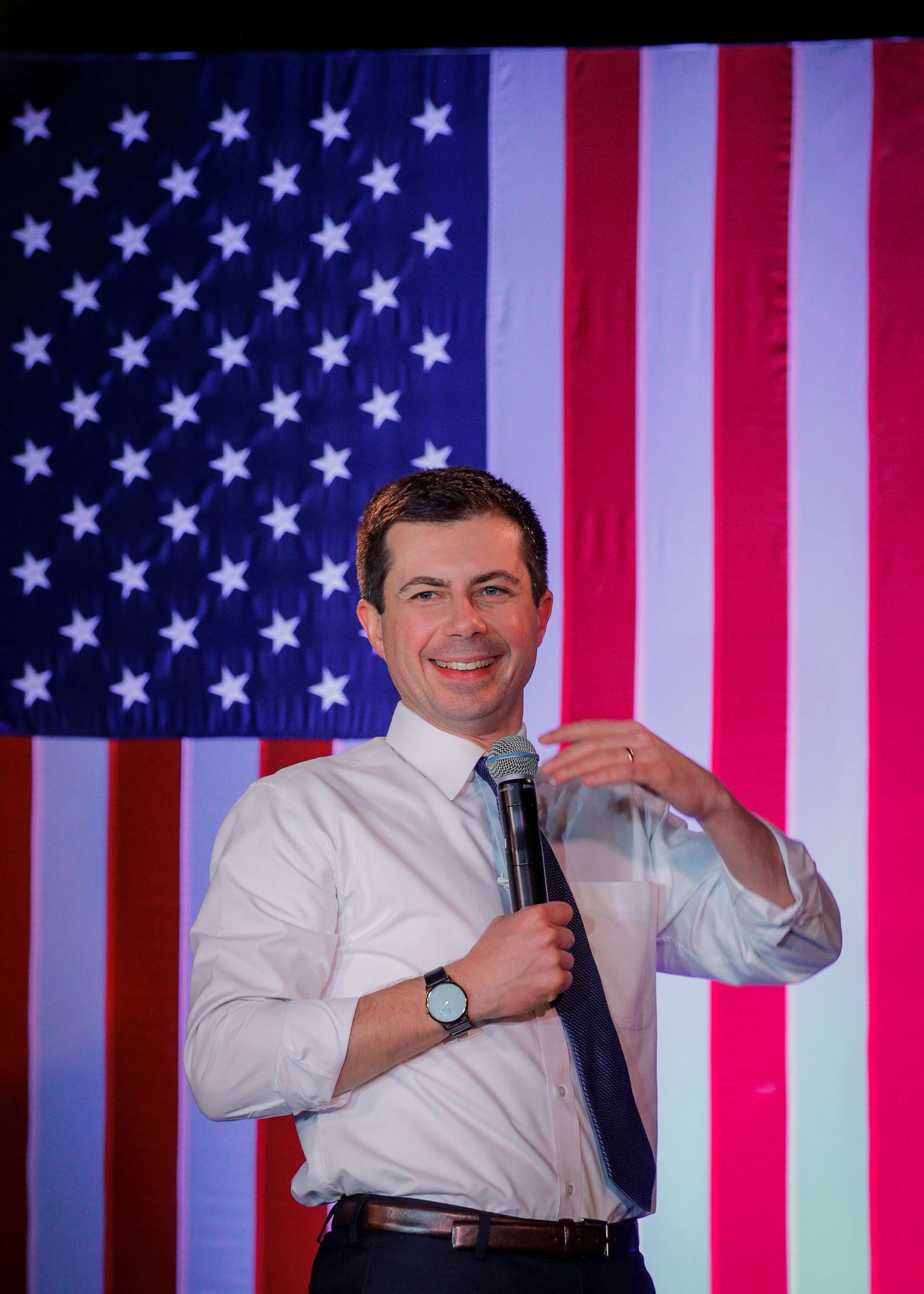PHOTO: Democratic presidential candidate and former South Bend, Ind., Mayor Pete Buttigieg speaks during a campaign stop in Portsmouth, N.H., Feb. 4, 2020.