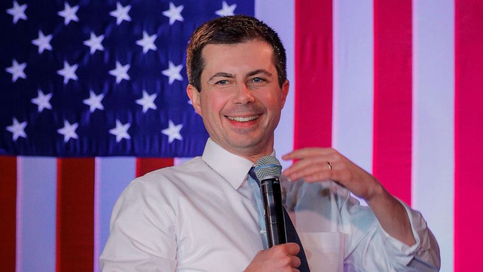 PHOTO: Democratic presidential candidate and former South Bend, Ind., Mayor Pete Buttigieg speaks during a campaign stop in Portsmouth, N.H., Feb. 4, 2020.