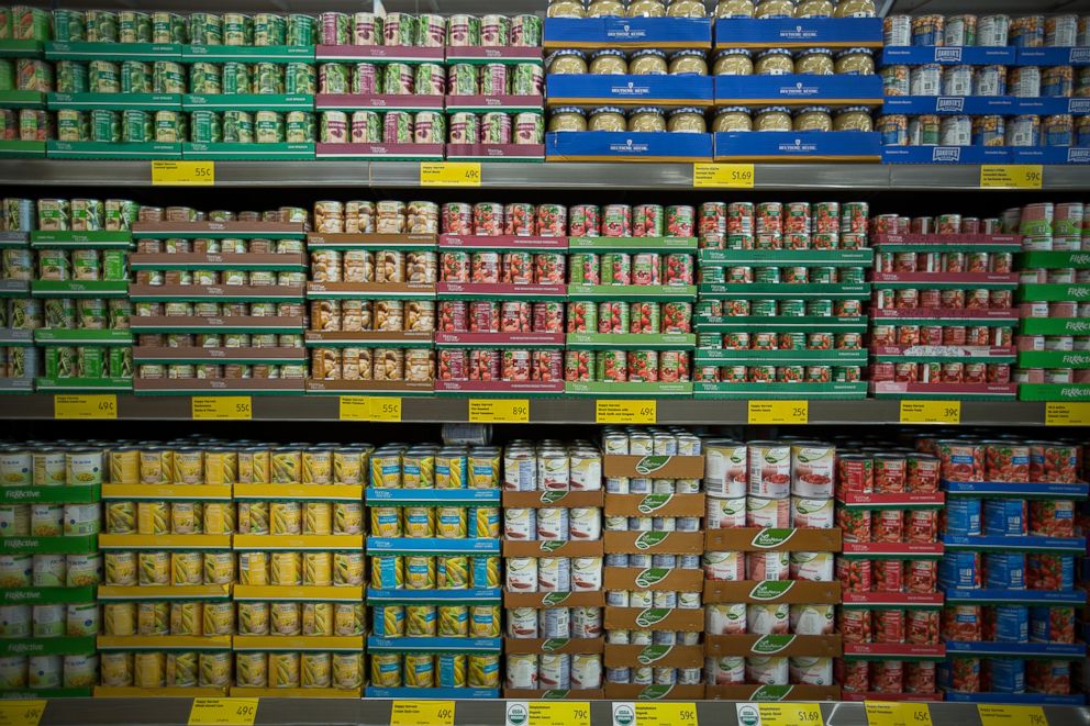 PHOTO: Canned vegetables are displayed for sale at store in Hackensack, N.J., June 8, 2017. 