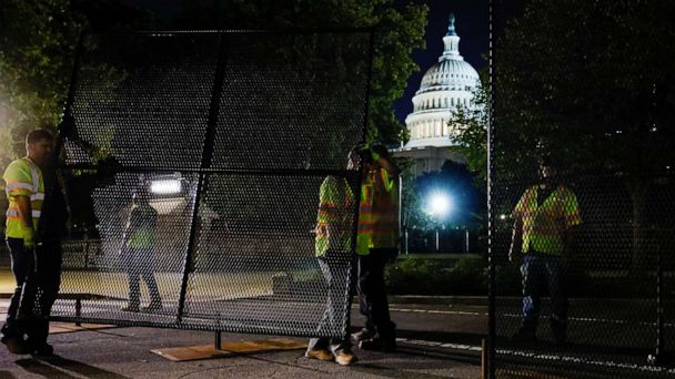 Fence Goes Up Around US Capitol, As Law Enforcement Braces For Sept. 18 ...