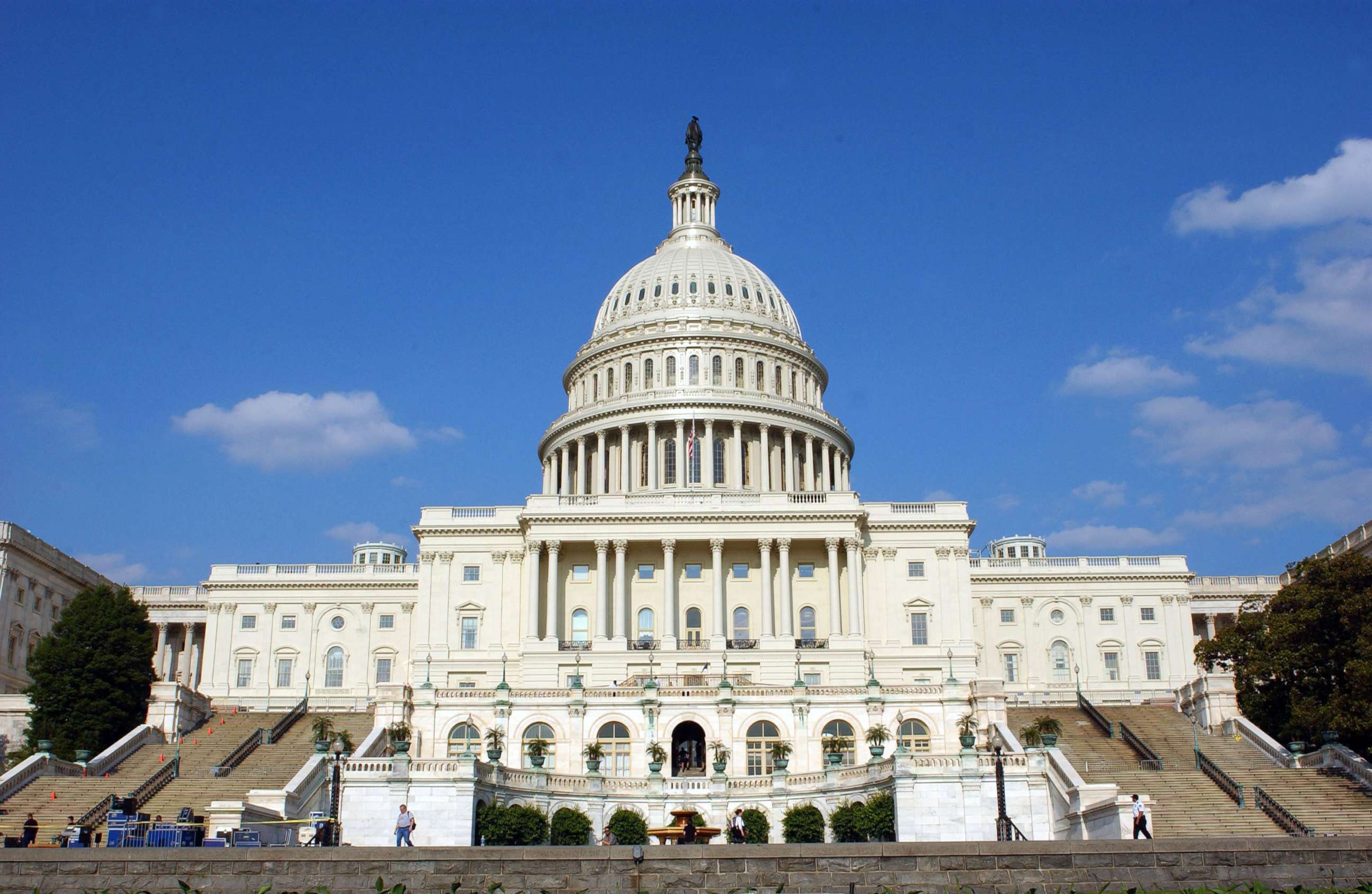 PHOTO: WThe U.S. Capitol in June 5, 2003 in Washington.