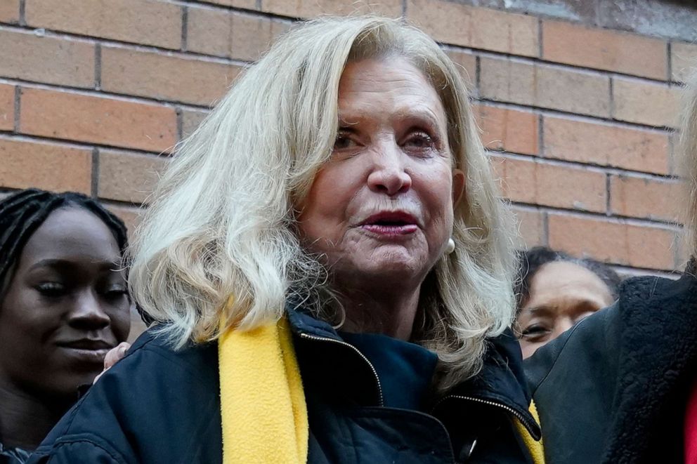 PHOTO: Rep. Carolyn Maloney speaks to the media outside Planned Parenthood of Greater New York, in New York, Dec. 6, 2021.