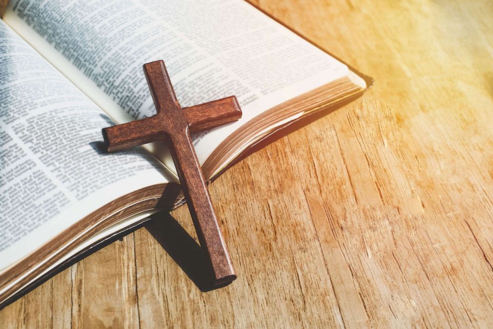 PHOTO: a cross and a Bible