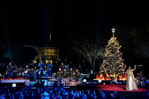 Herndon Va Christmas Tree Lighting 2022 Bidens Help Light National Christmas Tree Outside White House - Abc News